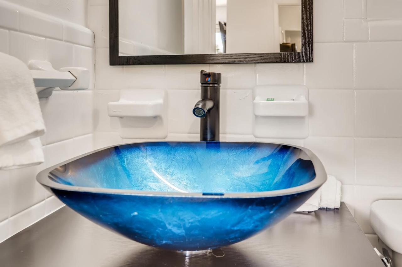 Tropical Getaway/ Stunning 2Br Gem Apartman West Palm Beach Kültér fotó